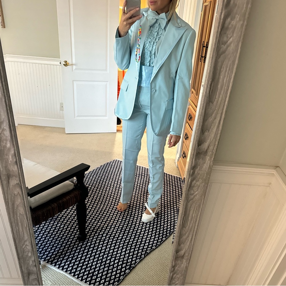 Mens blue tuxedo - size small
